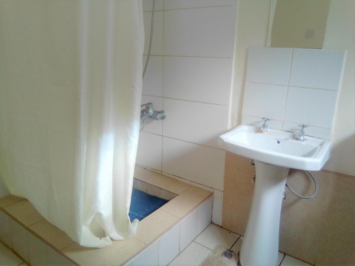 Fish Eagle Backpackers Lusaka Exterior foto